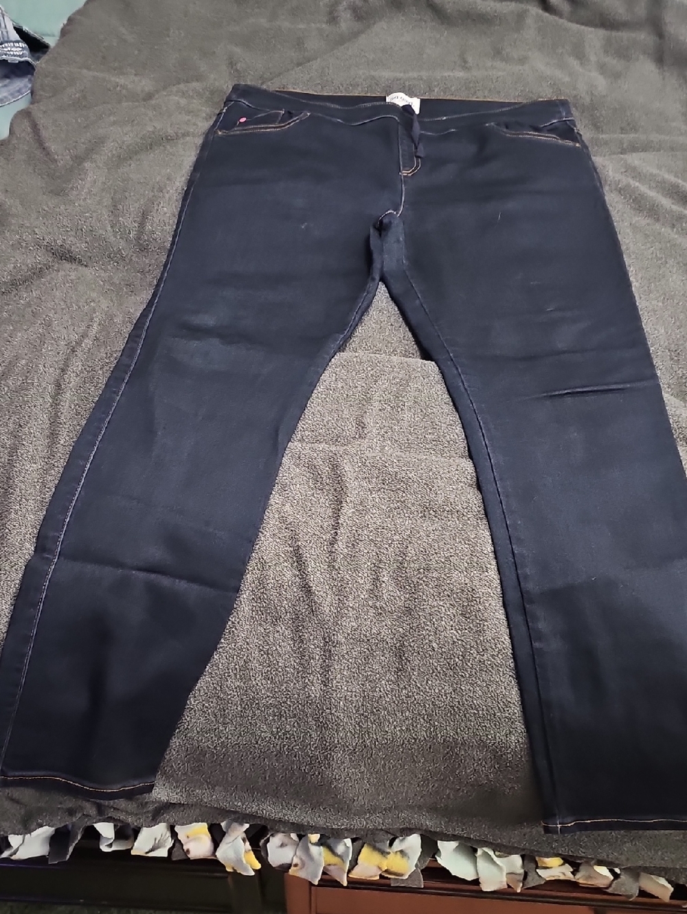 PAJAMA JEANS!! THE OG BRAND. Straight Leg Women’s Jeans in Dark Blue